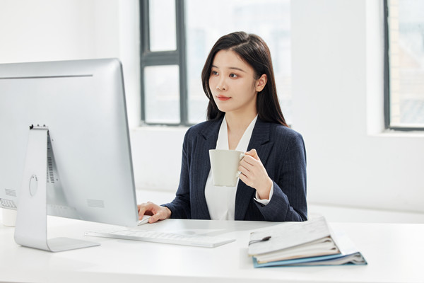 高管薪酬激勵：吸引和留住人才，推動企業(yè)持續(xù)發(fā)展