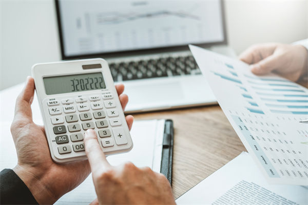 預算管理不善，會給企業(yè)帶來哪些潛在的財務風險？